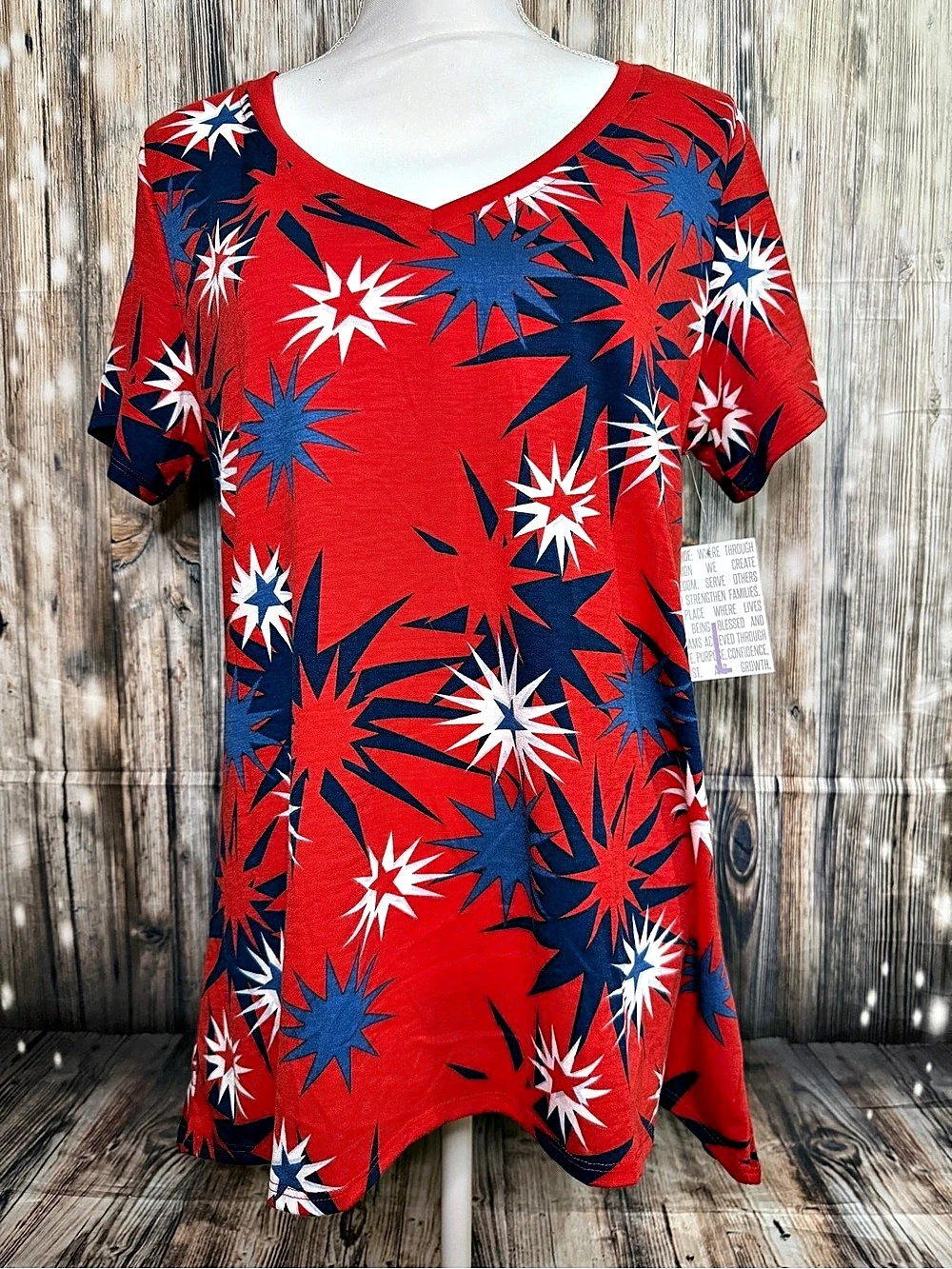 New LuLaRoe Christy T Abstract Starburst Print Short Sleeve Top in Red & Blue